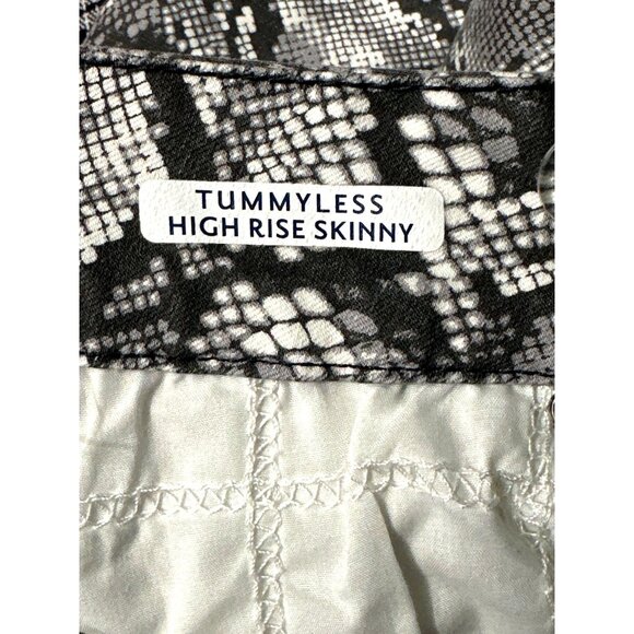 Seven7 Tummyless High Rise Skinny Jeans Black White Snakeskin Print Stretch Sz 6 - Picture 7 of 13